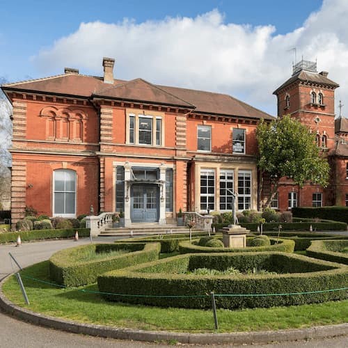 ACS International School Egham - Upper School